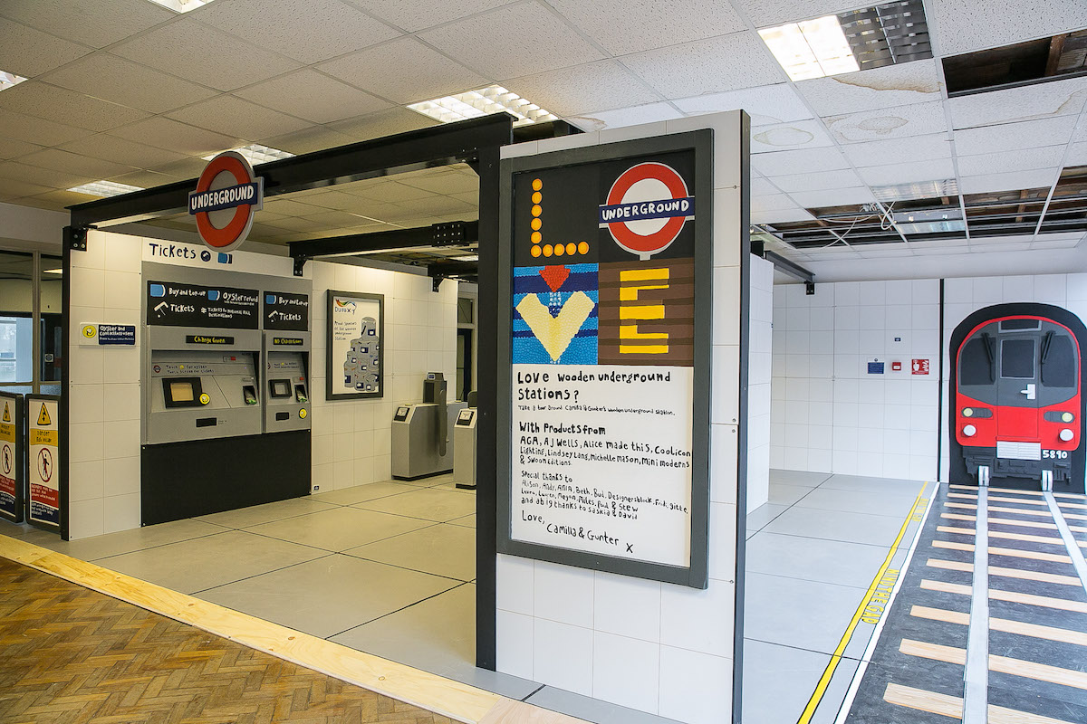 London underground essay 07 picture