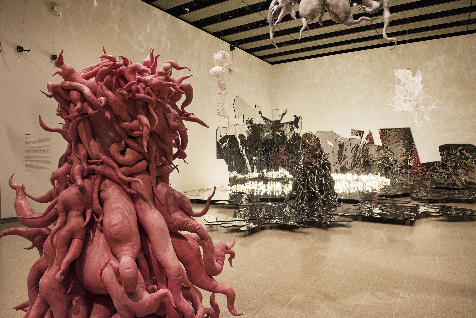 Lee Bul