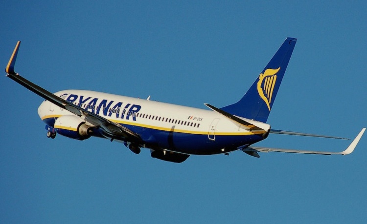 ryanair-plane-2014