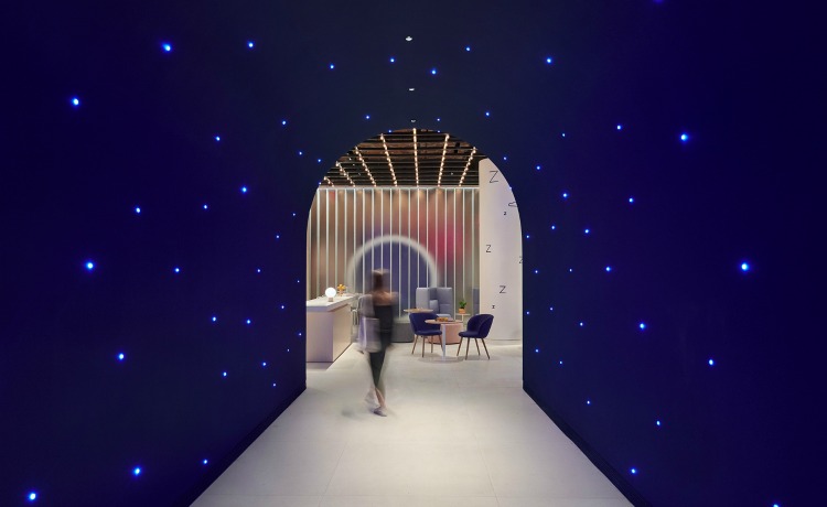 Casper-store-entrance